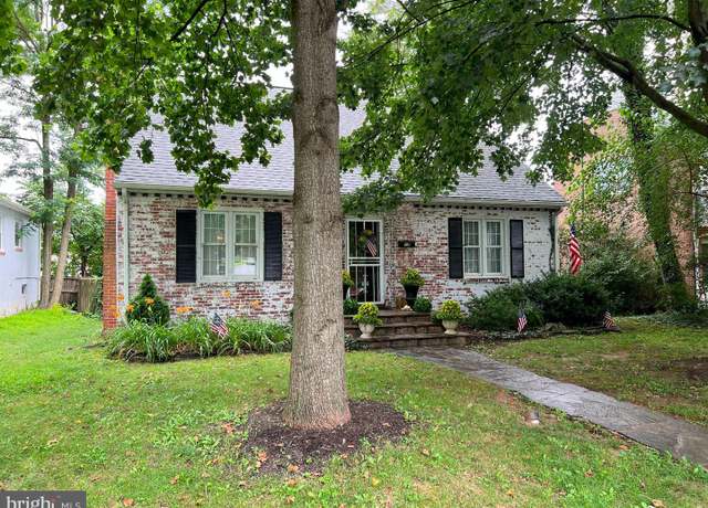 Property at 19 Dunmore Rd, Baltimore, MD 21228, 2 beds, 2 baths