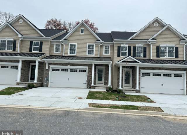 Property at 1710 Botanical Ct #21, Sykesville, MD 21784, 3 beds, 2.5 baths