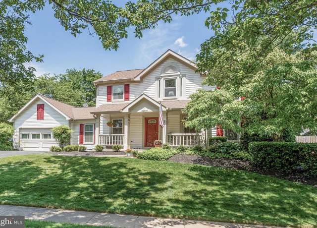 Property at 20304 Watkins Meadow Dr, Germantown, MD 20876, 5 beds, 3.5 baths