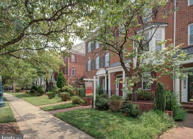 Property at 536 Redland Blvd, Rockville, MD 20850, 3 beds, 2.5 baths