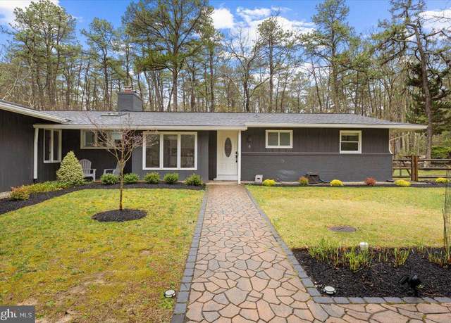 Property at 8 Sawmill Rd, Medford, NJ 08055, 4 beds, 2.5 baths