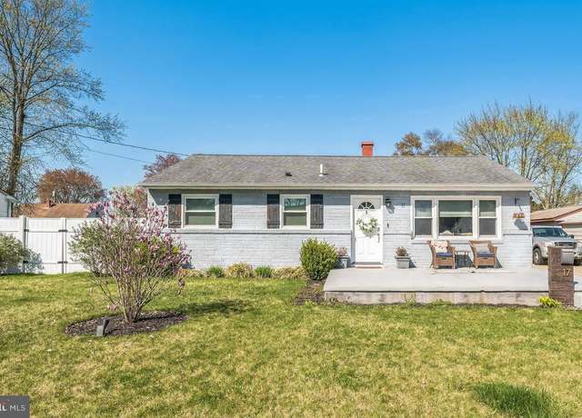 Property at 17 Gladwyn Rd, Marlton, NJ 08053, 3 beds, 1.5 baths