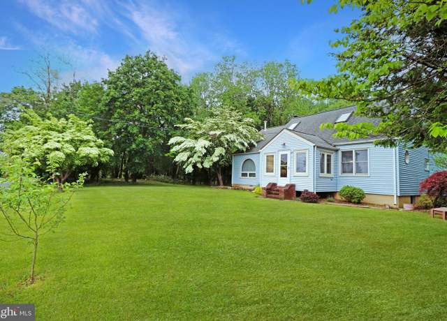 Property at 687 Spotswood Englishtown Rd, Monroe Twp, NJ 08831, 3 beds, 2 baths