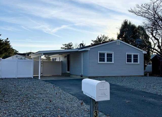 Property at 321 Nautilus Blvd, Forked River, NJ 08731, 2 beds, 1 bath