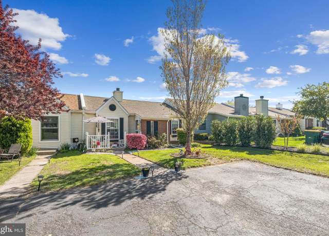 Property at 3106 Allison Ct, Bensalem, PA 19020, 3 beds, 2 baths