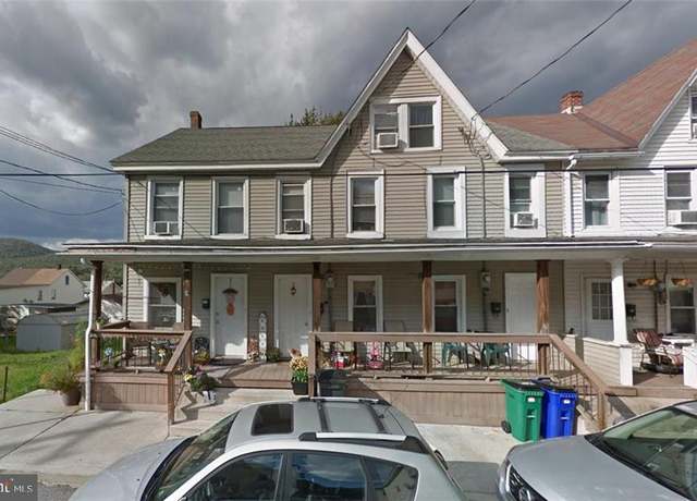 Property at 208-212 W High St, Nesquehoning, PA 18240, 9 beds, 3 baths