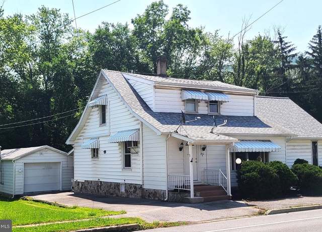 Property at 214 Turnpike St, Milesburg, PA 16853, 3 beds, 2 baths