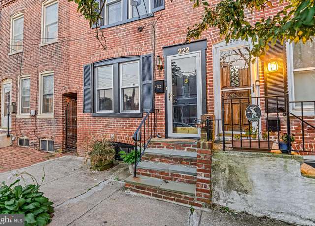 Property at 222 W Washington St, West Chester, PA 19380, 2 beds, 2 baths