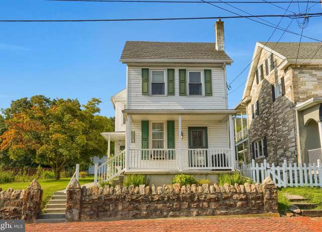 Property at 457 E Market St, Williamstown, PA 17098, 3 beds, 2 baths