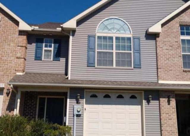 Property at 2033 Powell Dr, Chambersburg, PA 17201, 3 beds, 2.5 baths