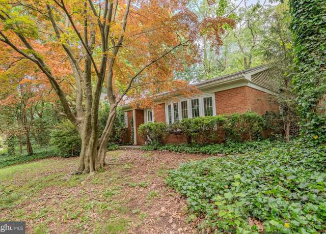 Property at 2 Wilson Cir, Milton, PA 17847, 3 beds, 1 bath