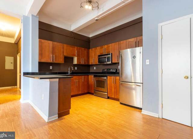 Property at 1324 Locust St #1602, Philadelphia, PA 19107, 2 beds, 1.5 baths