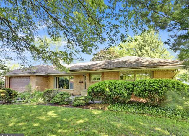Property at 34 Blossom Ln, Schuylkill Haven, PA 17972, 3 beds, 2 baths