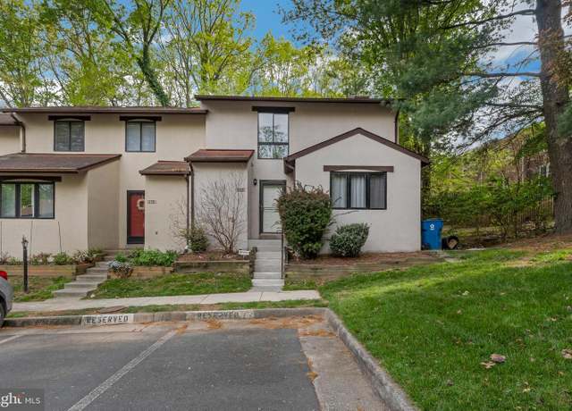 Property at 2310 Glade Bank Way, Reston, VA 20191, 3 beds, 2.5 baths