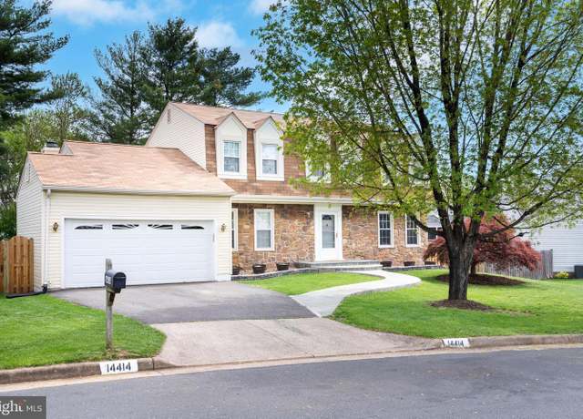 Property at 14414 Coachway Dr, Centreville, VA 20120, 4 beds, 2.5 baths