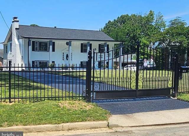 Property at 8916 Mangum Pl, Alexandria, VA 22308, 5 beds, 3 baths
