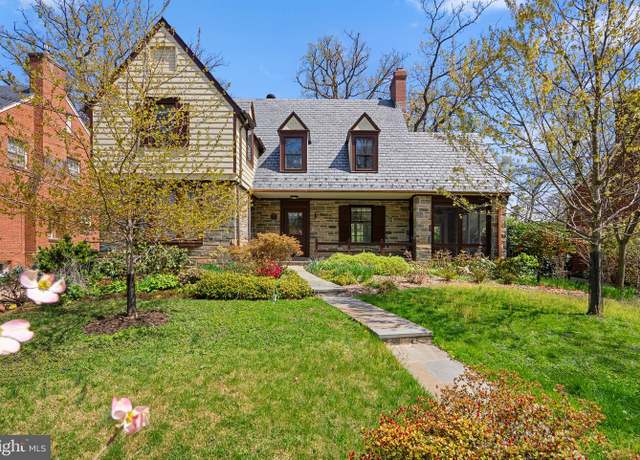 Property at 1751 Crestwood Dr NW, Washington, DC 20011, 4 beds, 3.5 baths