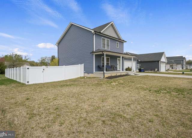 Property at 15 Mayflower Dr, Felton, DE 19943, 3 beds, 2.5 baths