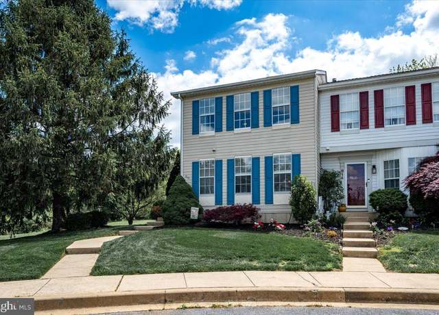 Property at 816 Arbern Pl, Newark, DE 19711, 3 beds, 2.5 baths