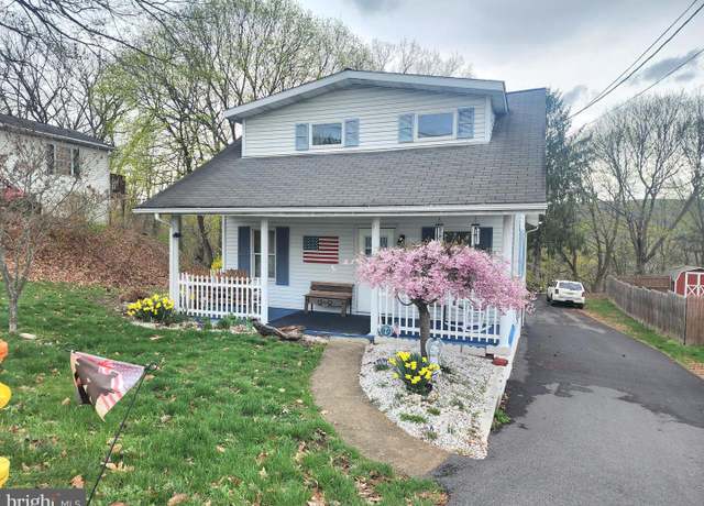 Property at 526 Fort Ave, Cumberland, MD 21502, 3 beds, 2 baths