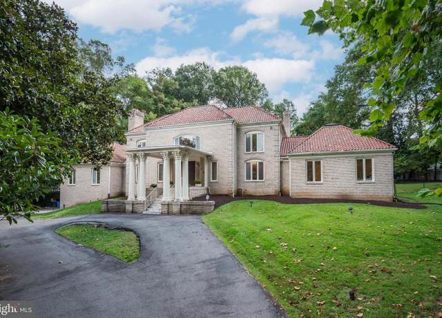 Property at 10408 Democracy Blvd, Potomac, MD 20854, 7 beds, 7.5 baths