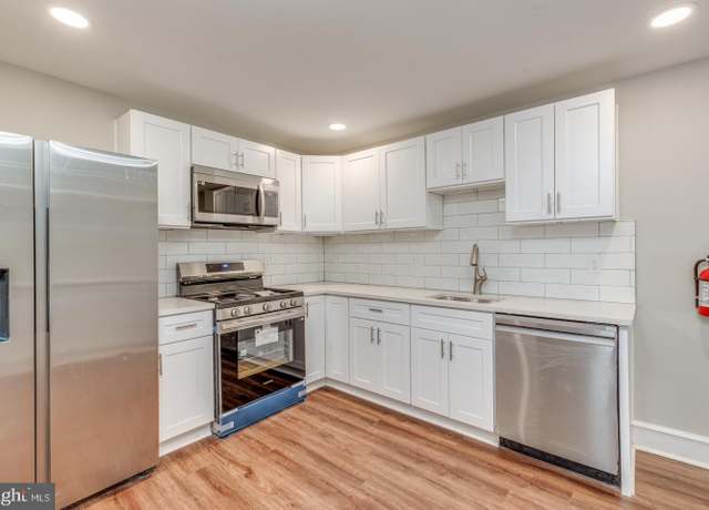 Property at 502 S Coles Ave, Maple Shade, NJ 08052, 4 beds, 2 baths