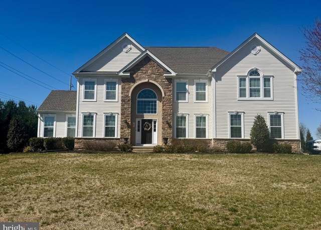 Property at 1 Nicole Ct, Woolwich Twp, NJ 08085, 4 beds, 2.5 baths