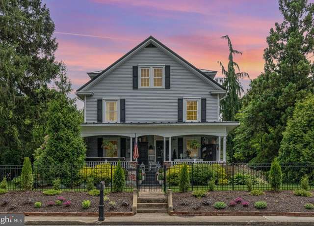 Property at 403 N 2nd St, Halifax, PA 17032, 5 beds, 3 baths