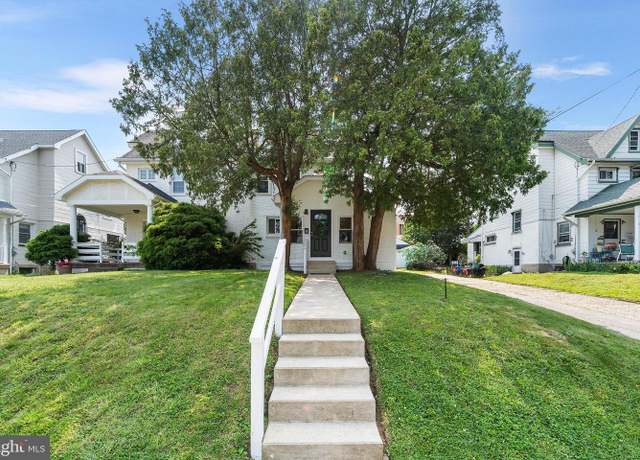Property at 132 Woodbine Rd, Havertown, PA 19083, 4 beds, 2.5 baths