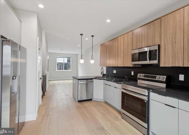 Property at 2120 Bellmore Ave, Philadelphia, PA 19134, 4 beds, 3.5 baths