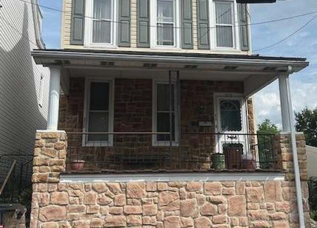 Property at 212 E Market St, Schuylkill Haven, PA 17972, 4 beds, 2 baths