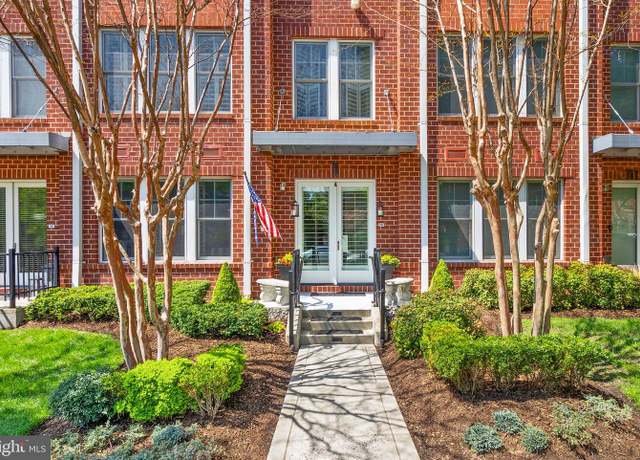 Property at 1418 N Rhodes St Unit B105, Arlington, VA 22209, 2 beds, 2.5 baths