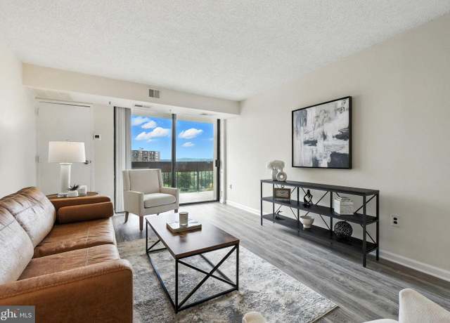 Property at 5300 Holmes Run Pkwy #1210, Alexandria, VA 22304, 1 bed, 1 bath