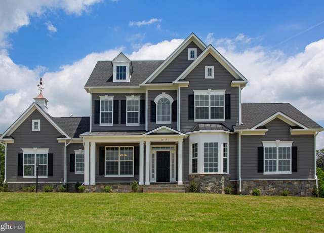 Property at Red Oak Rd, Cross Junction, VA 22625, 4 beds, 3.5 baths