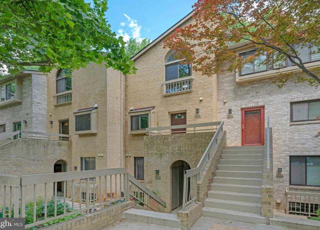 Property at 11150 Boathouse Ct #78, Reston, VA 20191, 2 beds, 2.5 baths