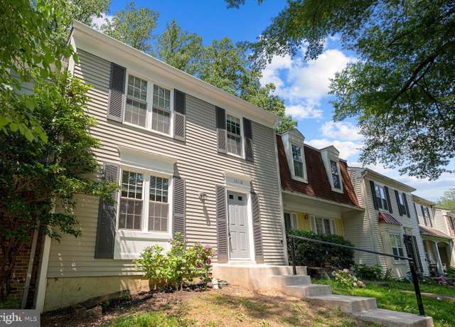 Property at 10110 Sassafras Woods Ct, Burke, VA 22015, 4 beds, 3.5 baths