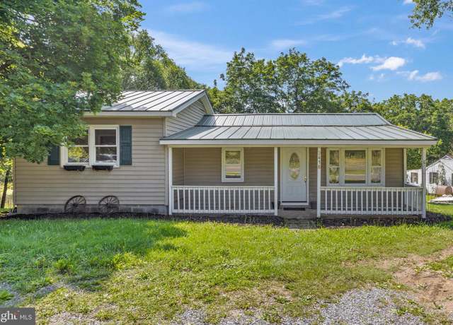 Property at 3416 E Point Rd, Elkton, VA 22827, 3 beds, 1 bath
