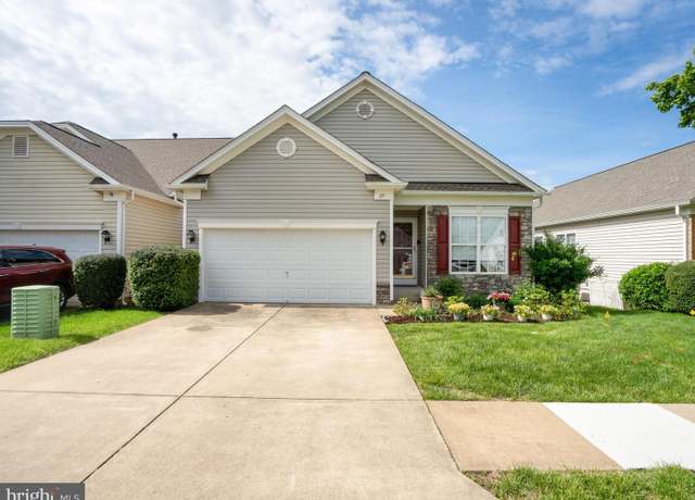 Property at 29 Norwood Ln, Fredericksburg, VA 22406, 3 beds, 3 baths