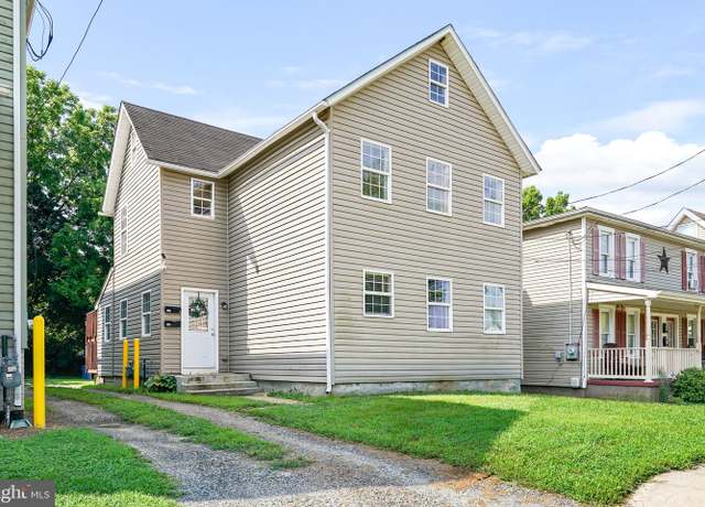 Property at 228 W High St, Elkton, MD 21921, 4 beds, 2 baths