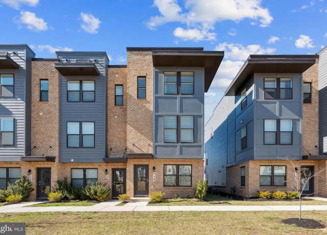 Property at 558 Banquet Ln, Frederick, MD 21701, 4 beds, 4 baths