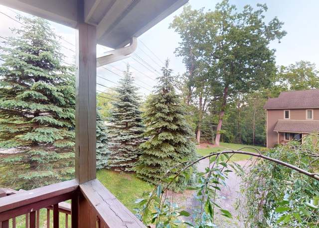 Property at 14 Cedar Creek Dr #14, Mc Henry, MD 21541, 3 beds, 3.5 baths