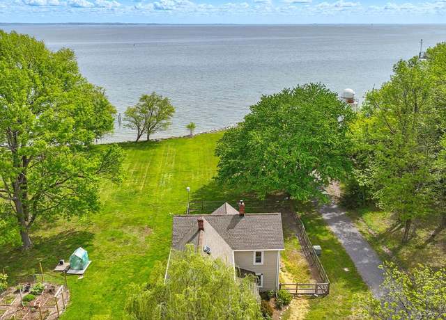 Property at 20183 Tippett Rd, Lexington Park, MD 20653, 3 beds, 1.5 baths