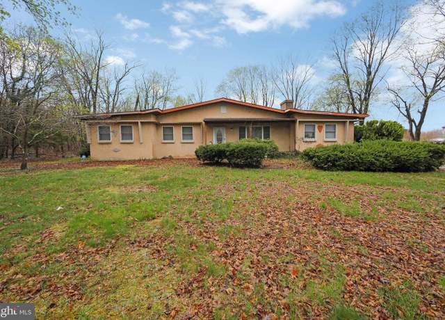 Property at 127 Fir Ave, Richland, NJ 08350, 5 beds, 2 baths