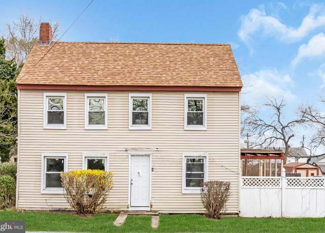 Property at 423 Main St, Dorchester, NJ 08316, 3 beds, 2 baths