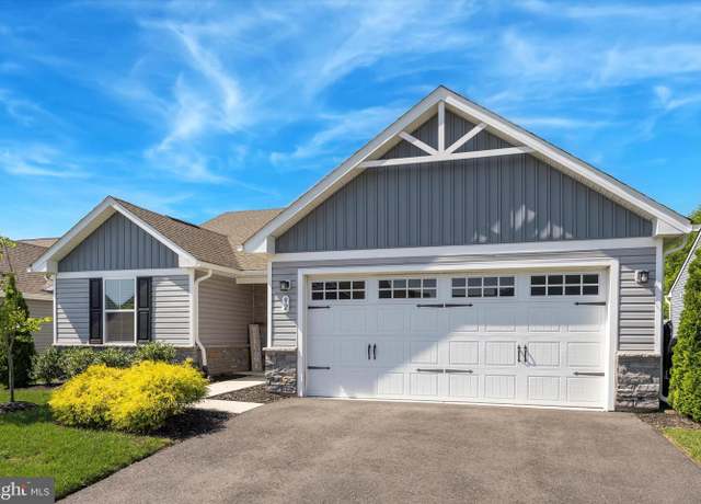 Property at 92 Senators Way, Berlin, NJ 08009, 2 beds, 2 baths