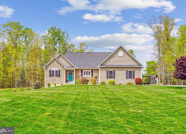 Property at 17585 Brandy Ln, Marshall, VA 20115, 4 beds, 3 baths