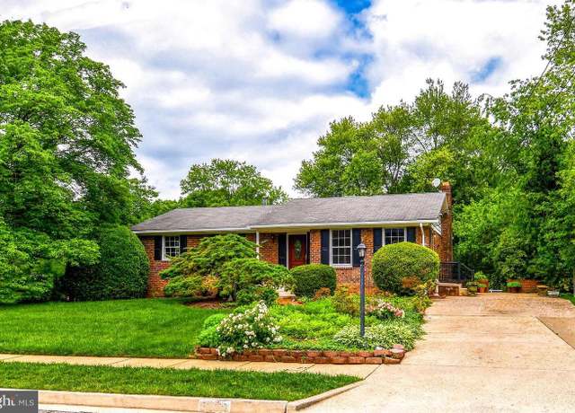 Property at 6530 Lovingston Cir, Springfield, VA 22150, 4 beds, 2.5 baths