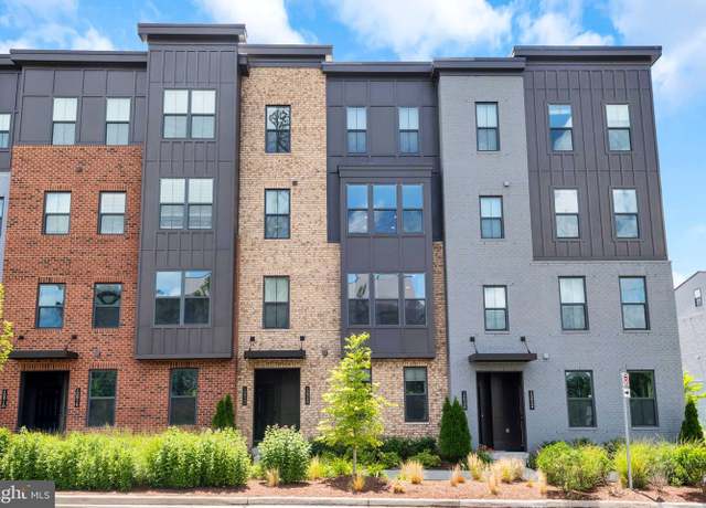 Property at 12920 Sunrise Ridge Aly #65, Herndon, VA 20171, 3 beds, 2.5 baths