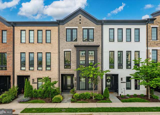 Property at 20383 Codman Dr, Ashburn, VA 20147, 4 beds, 3.5 baths