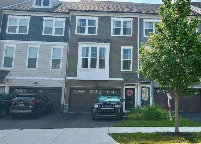 Property at 1699 Beech Leaf St, Dumfries, VA 22026, 3 beds, 3.5 baths